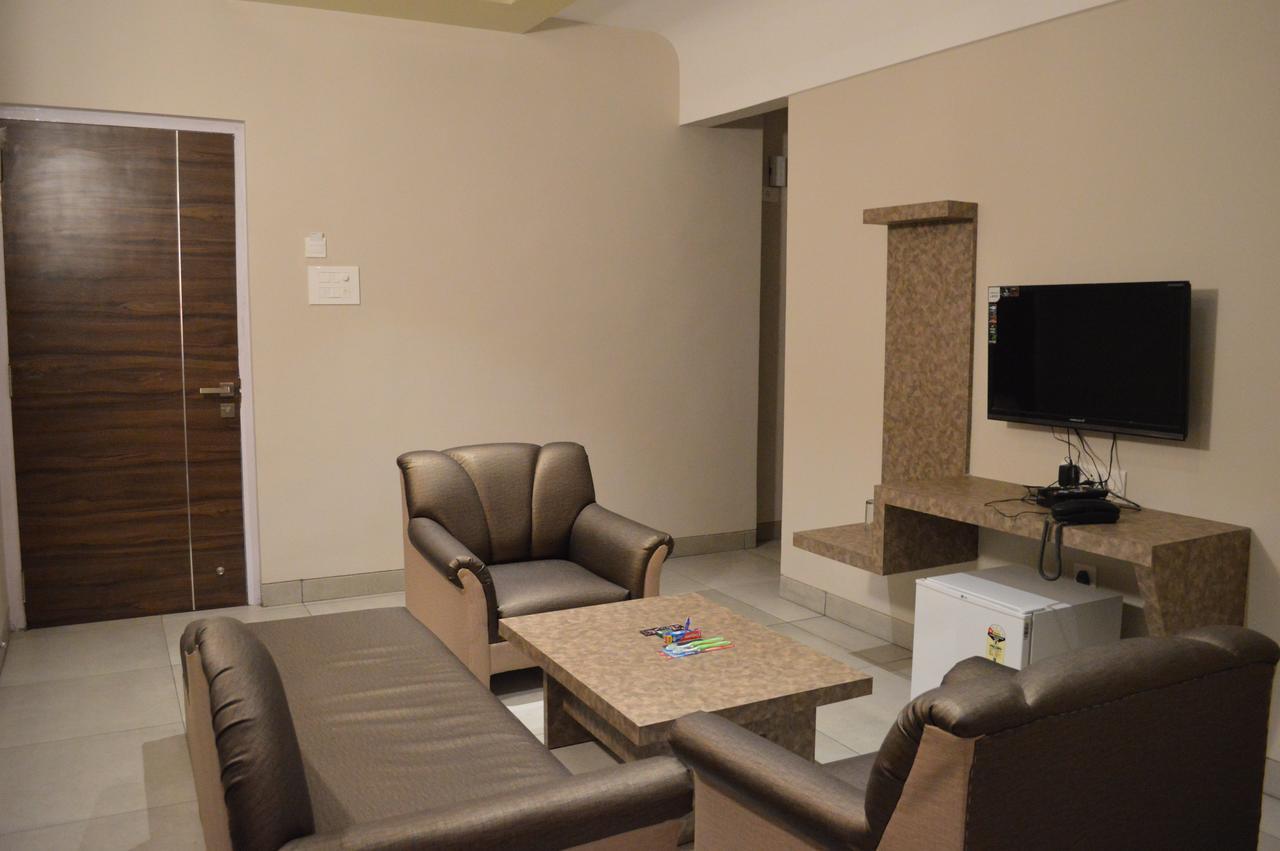 Resort Ruturaj Inn Алибаг Екстериор снимка